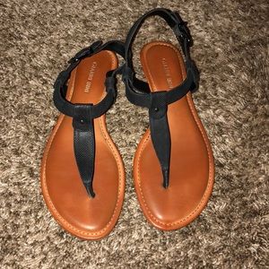 Gianni Bini black sandals